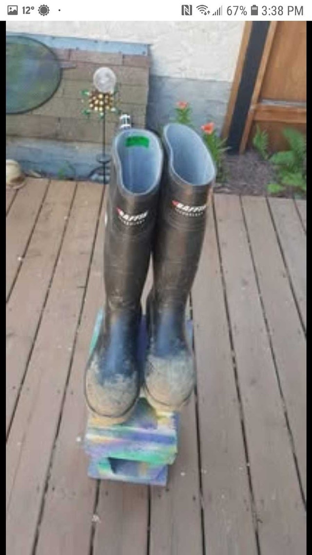 Baffin composite toe rubber work boot