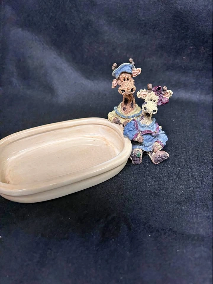 Boyds Collection Stretch & Skye Giraffe Soap Dish 1999