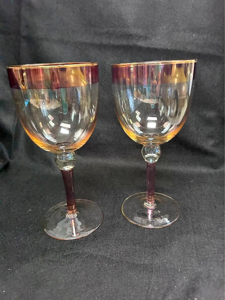 Ambiance Collection Hand Blown Wine Glasses – Set of 2 – Purple