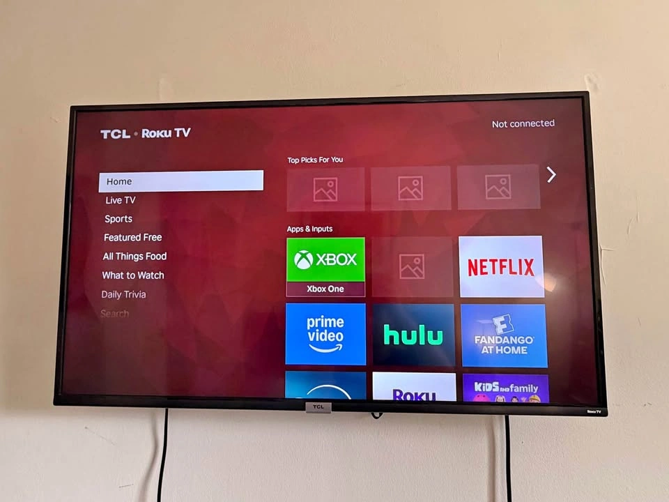 Roku TV 38"