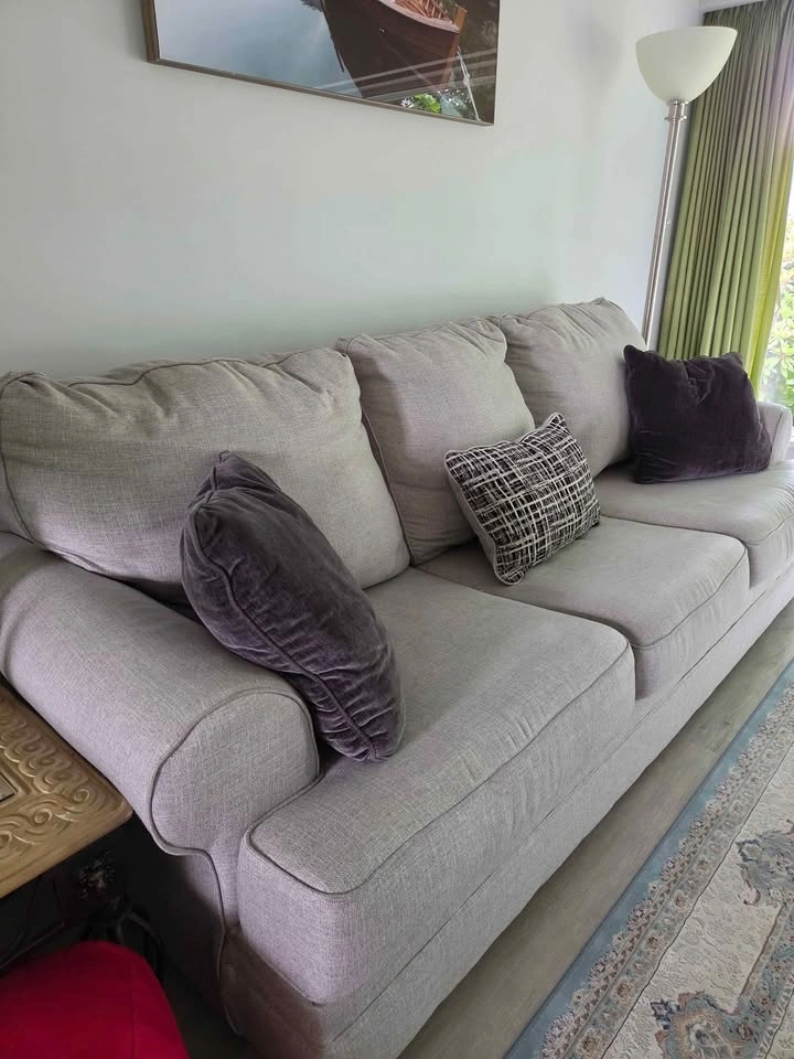 Ashley gray sofa - photo 4