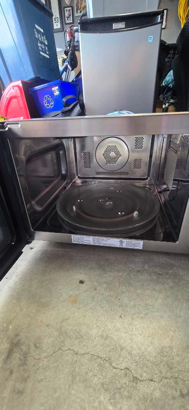 KitchenAid Microwave - photo 2