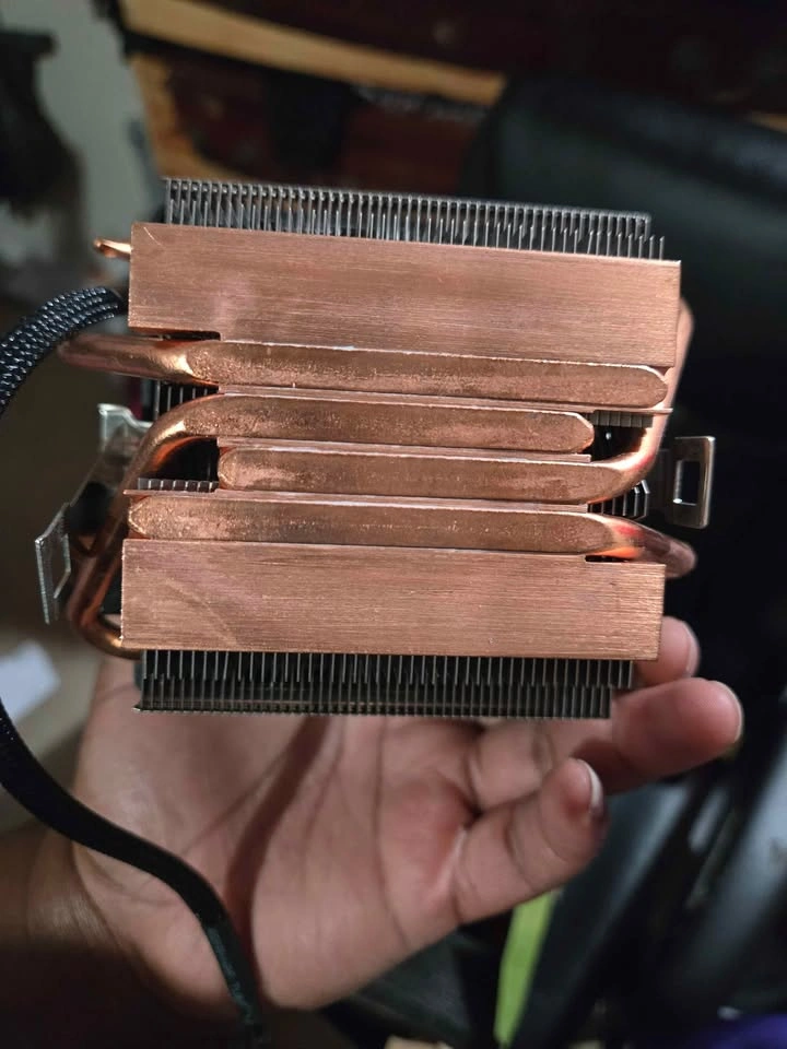 AMD Ryzen 7 3700x w/ cooler - photo 4