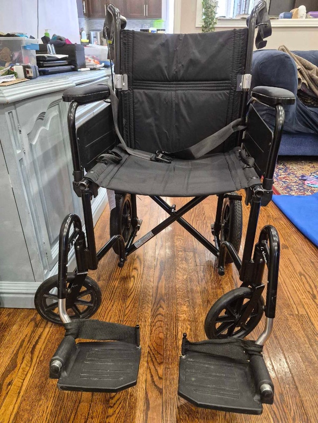 Airgo COMFORT PLUS XC transport chair in excellent condition