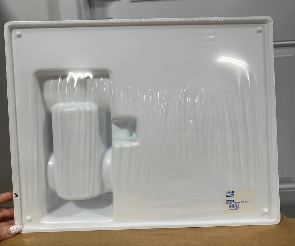 NEW - 16Oz Emergency Eye Wash Station with Wall Mount - 7 Availa - photo 5