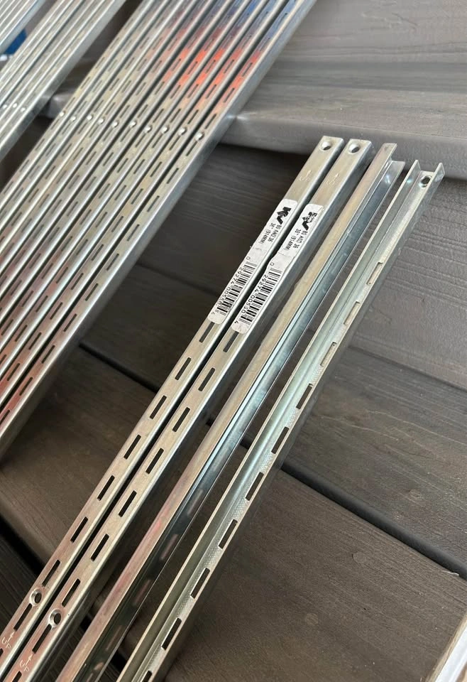 NEW - Knape & Vogt 80 Adjustable Shelf Standards - photo 3