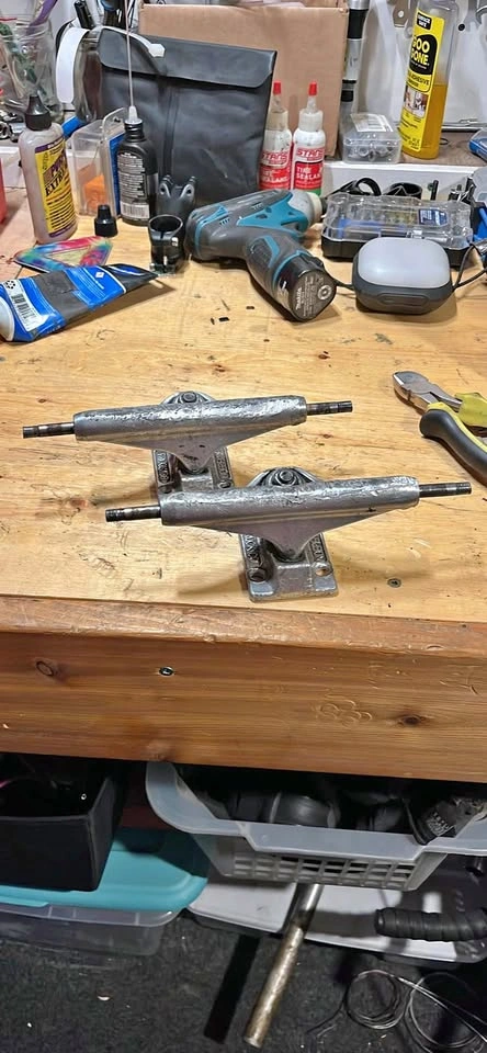 Independent Skate Trucks