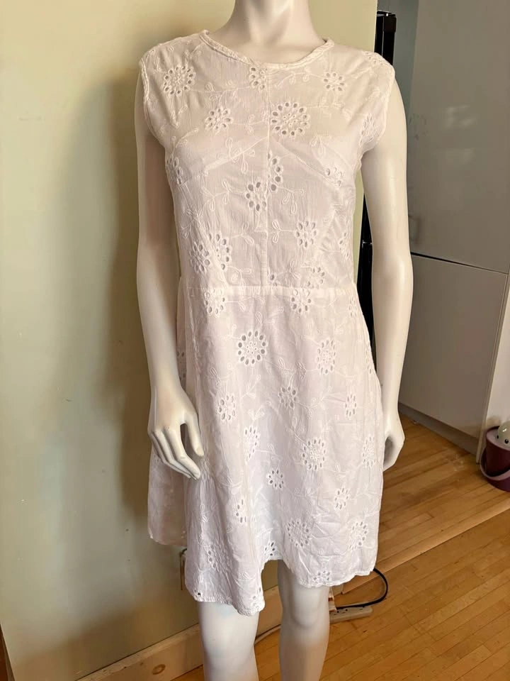 White Eyelet Cotton Dress | Size L | Summer Shift Sundress