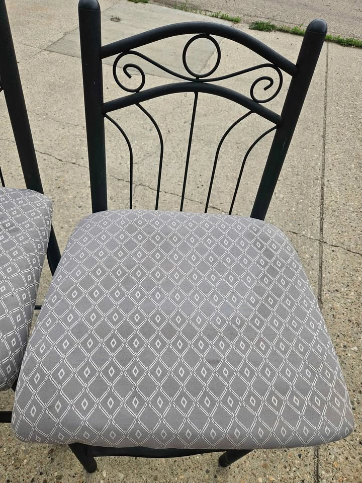 Bar stools - photo 4