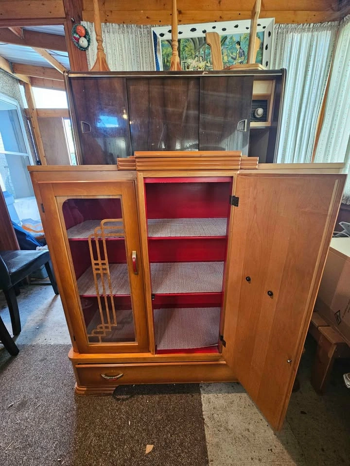 Vintage 1930's Art Deco Wardrobe/Armoire - photo 2