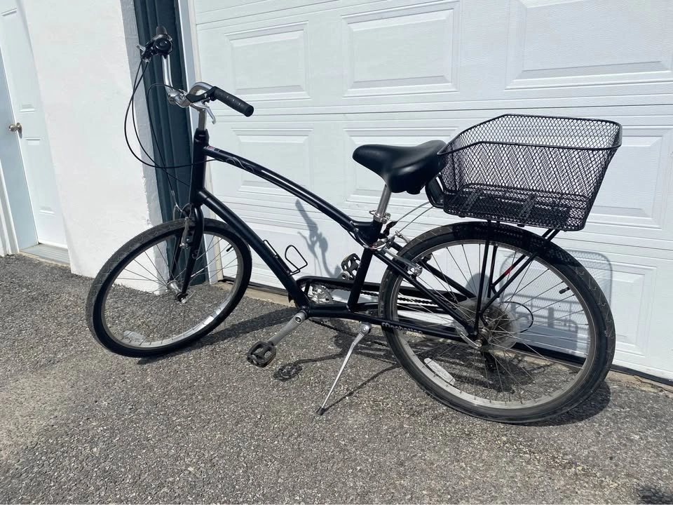 Manhattan Smoothie Cruiser Bike / Matte Black / Medium / 26” rim - photo 2