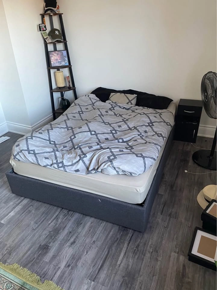 Storage Bed with 3 Drawers - photo 3