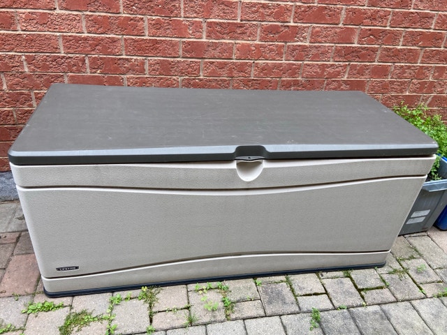 Lifetime Outdoor Storage Box