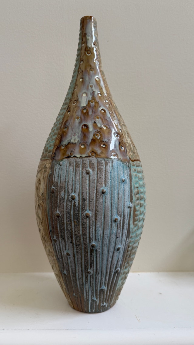 Artistic Ceramic Vase - photo 4