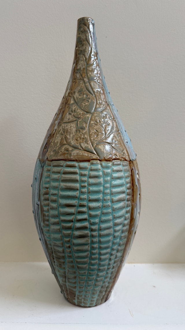 Artistic Ceramic Vase - photo 5