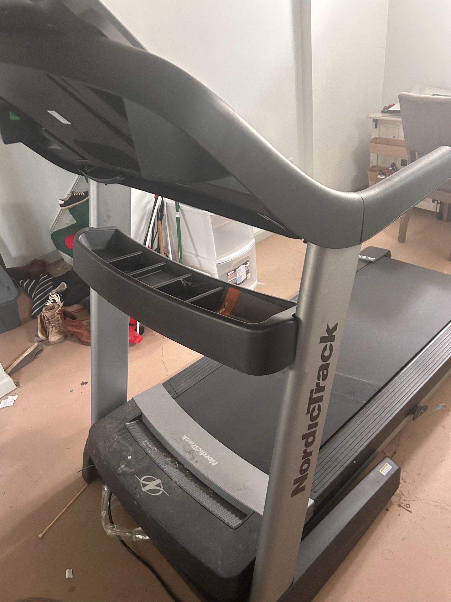 Treadmill - photo 3