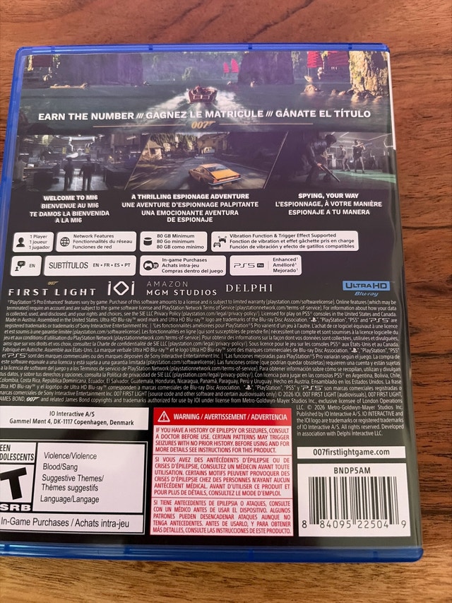 007 First Light PlayStation 5 - photo 2