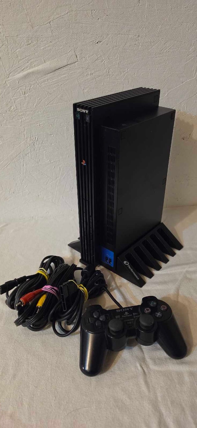 PlayStation 2 - photo 2