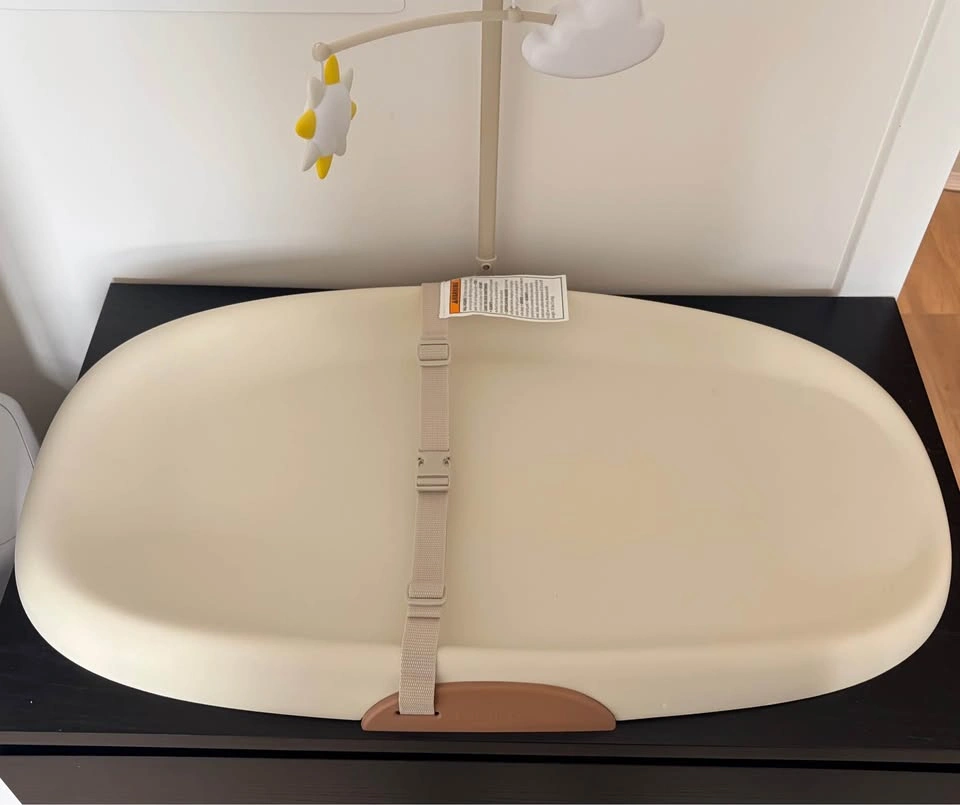 Skip Hop Nursery Style Wipe-Clean Changing Pad - photo 4
