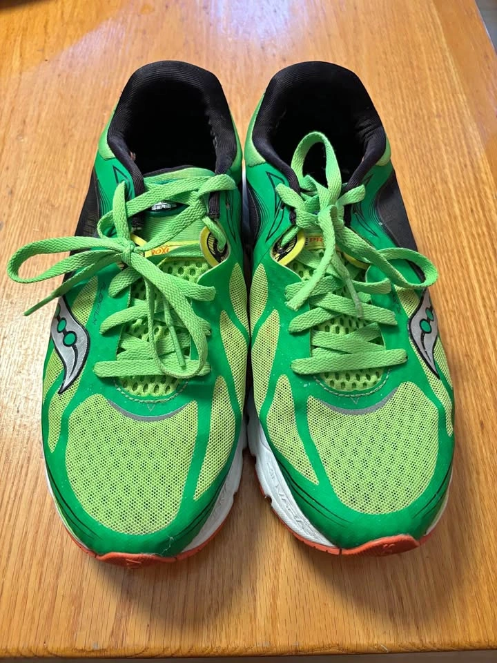 Saucony Kinvara 5 Men’s size 9 Running Shoe