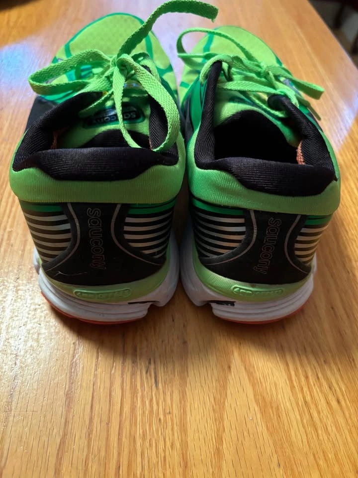 Saucony Kinvara 5 Men’s size 9 Running Shoe - photo 4