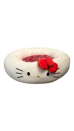 Hello Kitty Pet Bolster Bed - Small Dogs and Cats - photo 2
