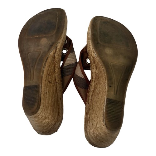 Burberry Nova Check Thong Wedge Sandals Leather Summer - photo 5