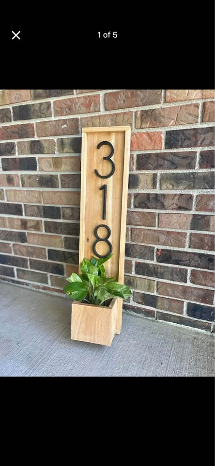 Hand Made Cedar Planter with Decorative Privacy screen - photo 2