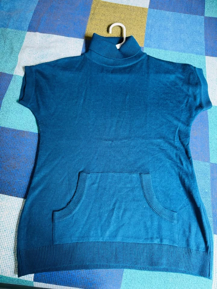 Cozy Women’s Sweaters – Fits Large to XL - photo 5
