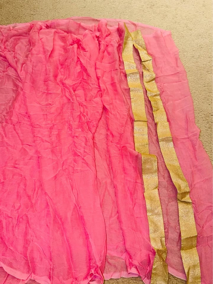 Ethnic Indian Suit with Pure Chiffon Dupatta & Pants - photo 3