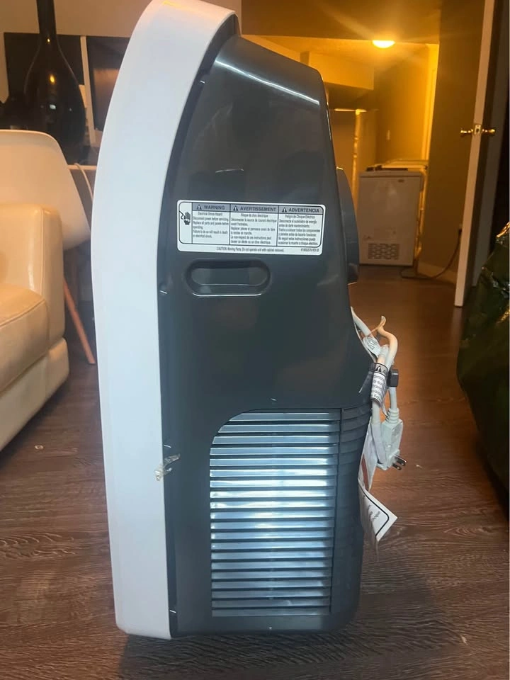 Insignia 12,000 BTU Portable Air Conditioner – Excellent Conditi - photo 3