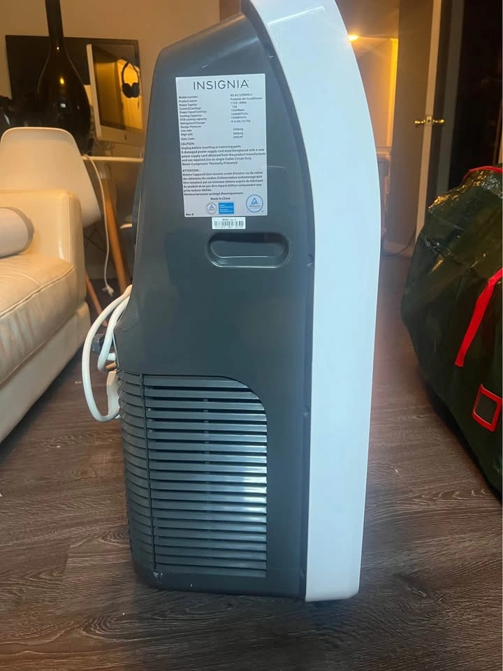 Insignia 12,000 BTU Portable Air Conditioner – Excellent Conditi - photo 5