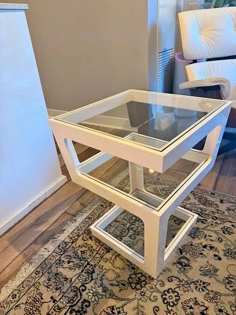 White Lacquer 3-Tier End Table with Glass Inserts