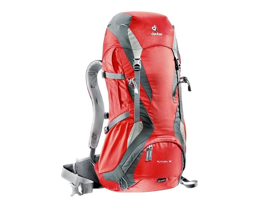 Deuter Futura 32 backpack with Rain cover
