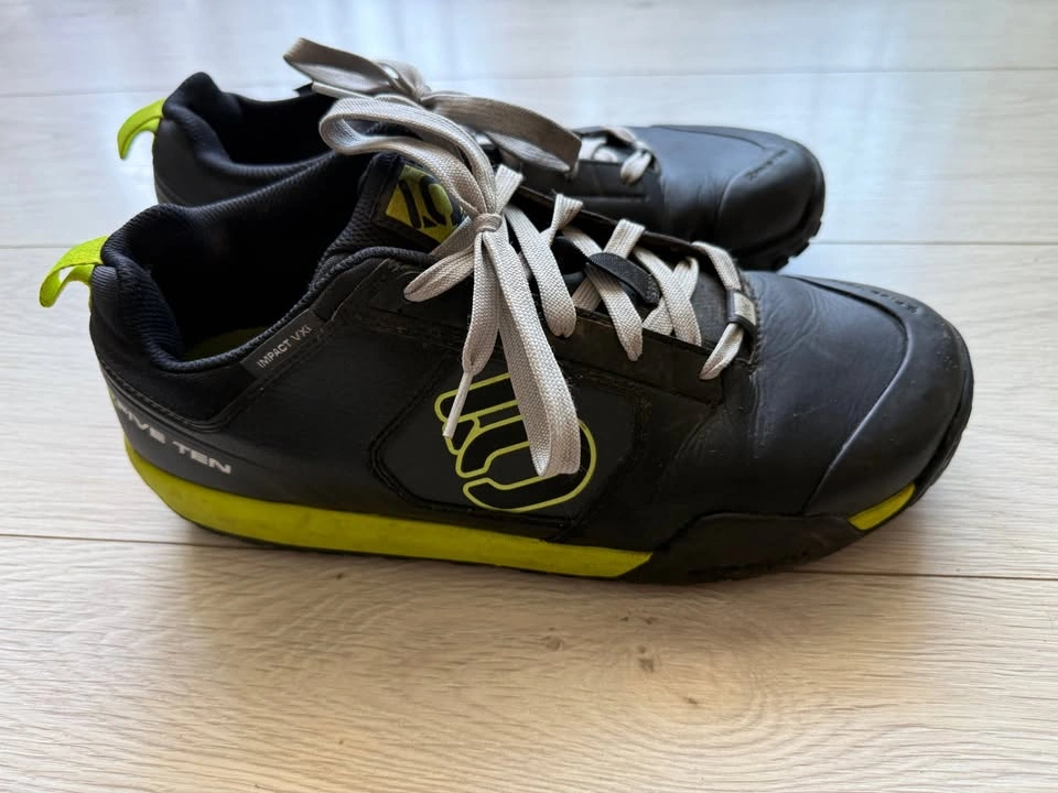 Five Ten Flat MTB Shoes, Size 12 - photo 2