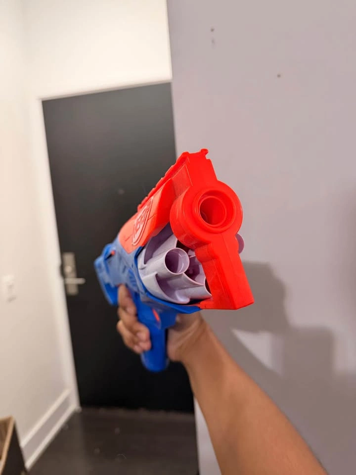 Toys - Nerf Blaster, Uno Dare, mini brands, Mickey Mouse Hat & - photo 5