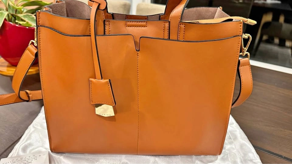 Danier Leather Handbag with multiple pockets