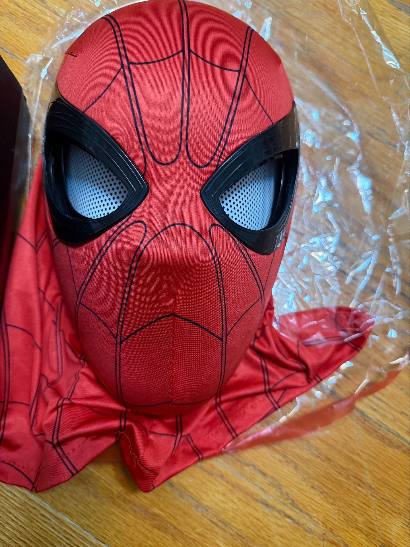 Spider-Man Full Face Fabric Mask Red One Size Unisex - photo 2