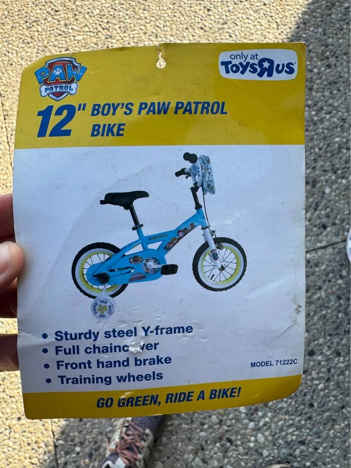 Paw Patrol 12” Bike with training wheels - photo 2