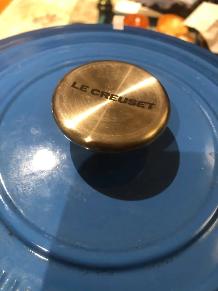 Le Creuset 3.3L Round Dutch Oven w/Stainless Steel Knob - photo 3