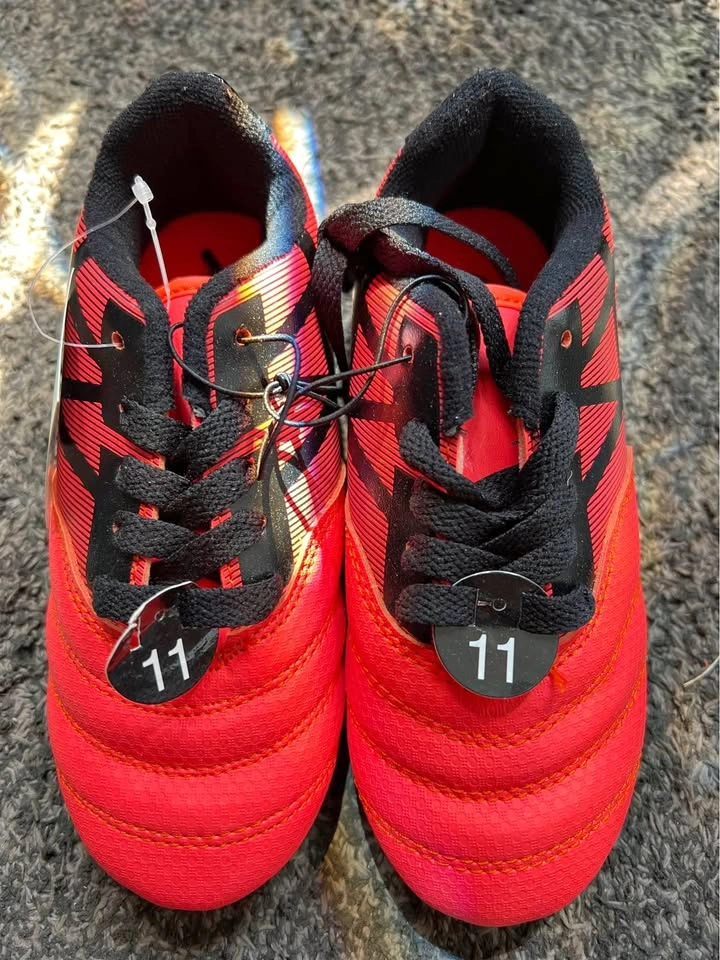 Size 11 Kids Soccer Shoes
