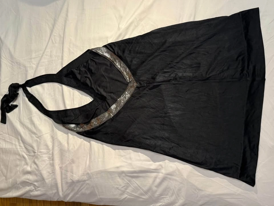 Black dress, halter neckline, backless - photo 5