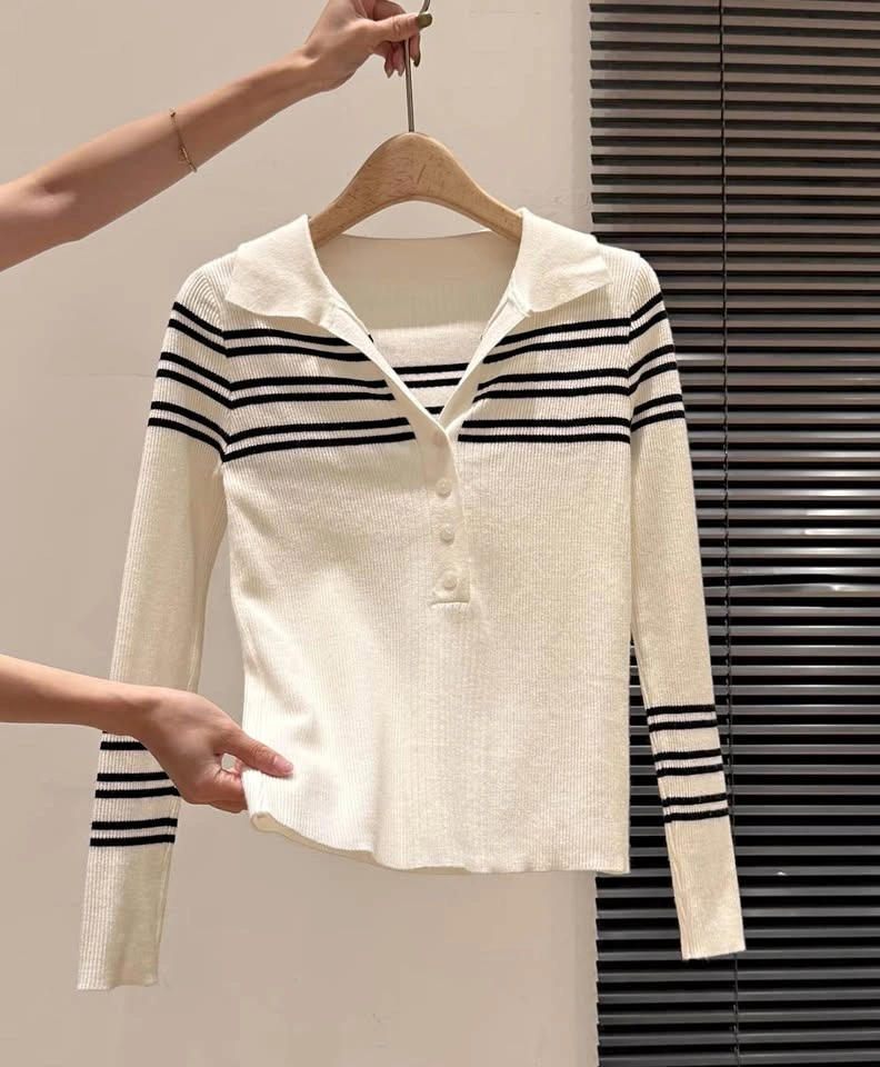 White Ribbed Knit Collared Sweater – Classic Nautical Style (Siz