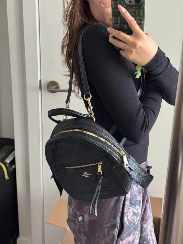 Vintage Coach mini backpack - photo 2