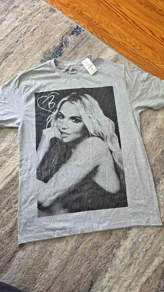 Britney Spears tshirt