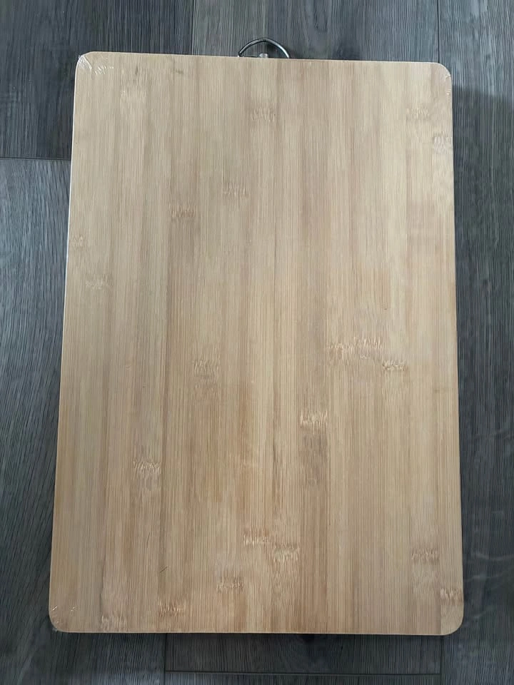 Bamboo Cutting Board with Metal Hook - photo 2