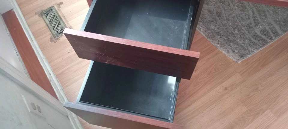 Large Executive Office Desk – Excellent Condition – Solid & Heav - photo 5