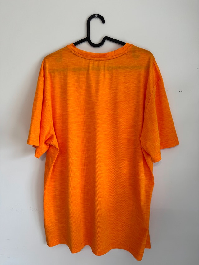 Reebok Crew Neck T-Shirt – Heather Orange (Size L) – Brand New - photo 2