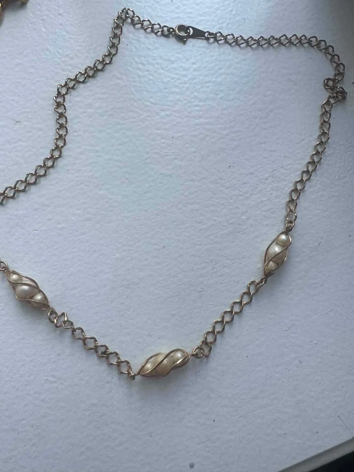 Assorted Necklace Lot - photo 3