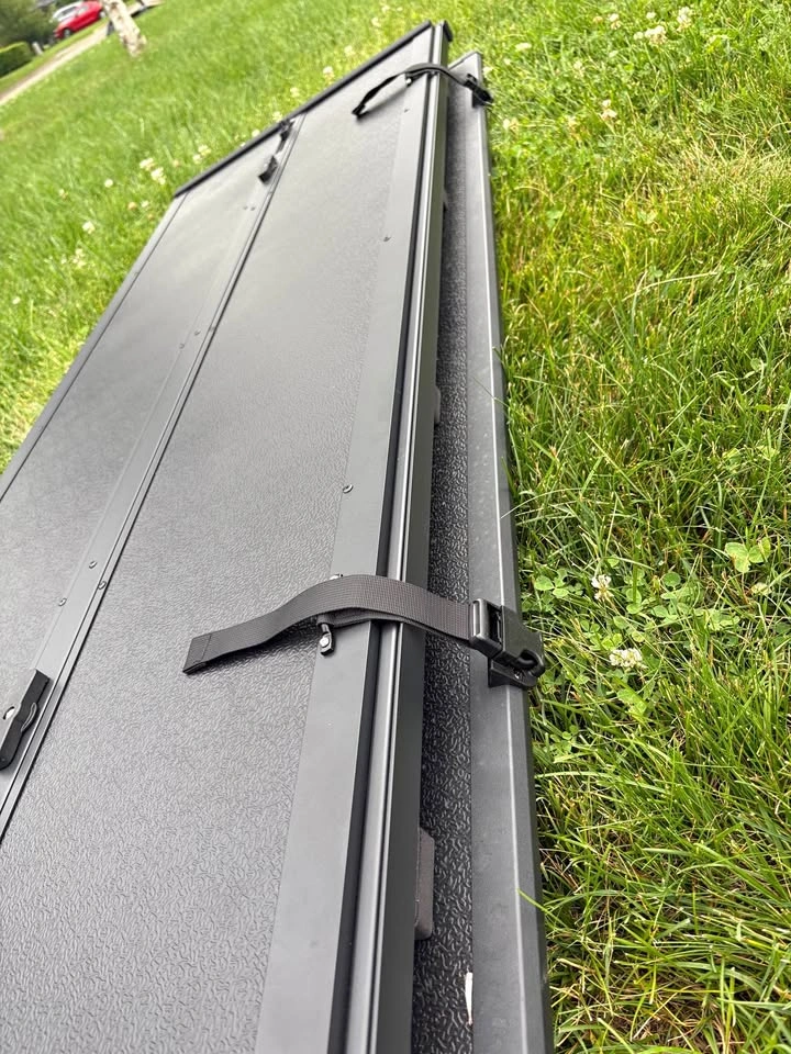 6 Ft Tonneau Cover Hard Fold Aluminum